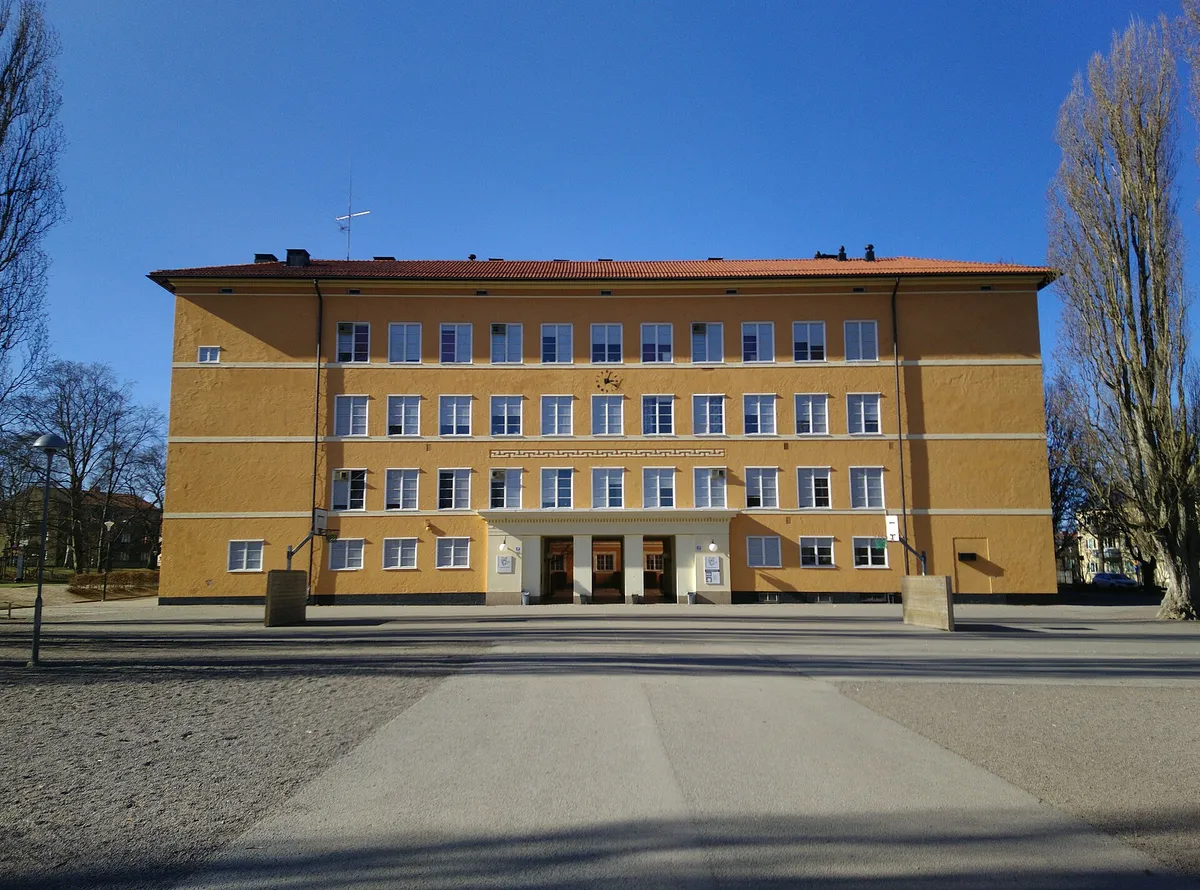 Internationella Engelska Skolan Linköping の校舎の正面
