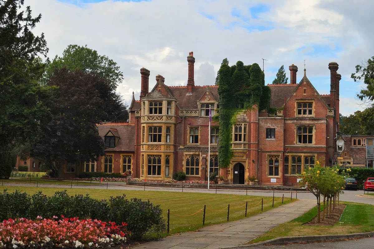Mickleham の Box Hill School(今の RGS Surrey Hills)の校舎(2020 年)